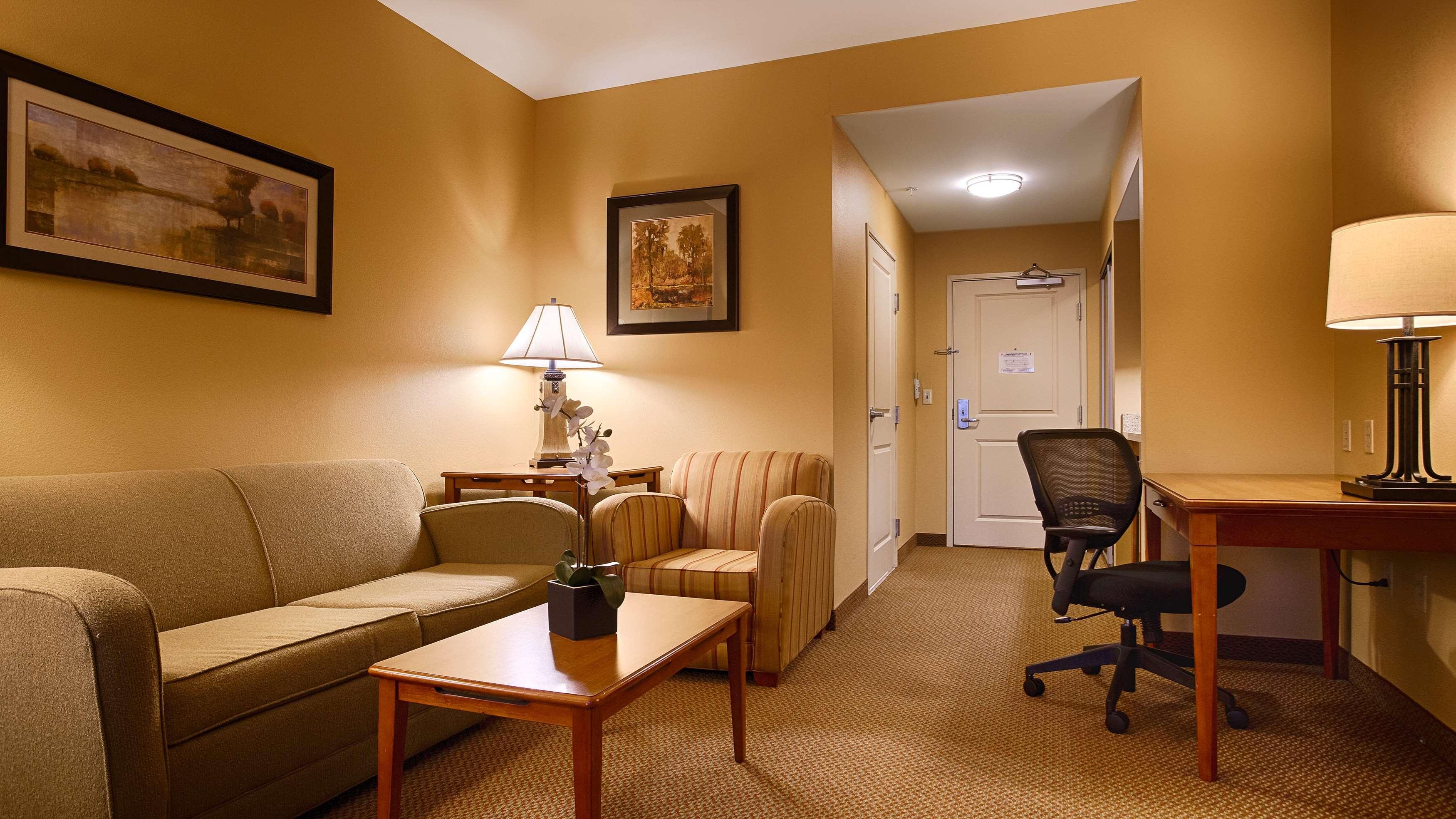 Best Western Plus University Park Inn & Suites Стейт-Колледж Екстер'єр фото