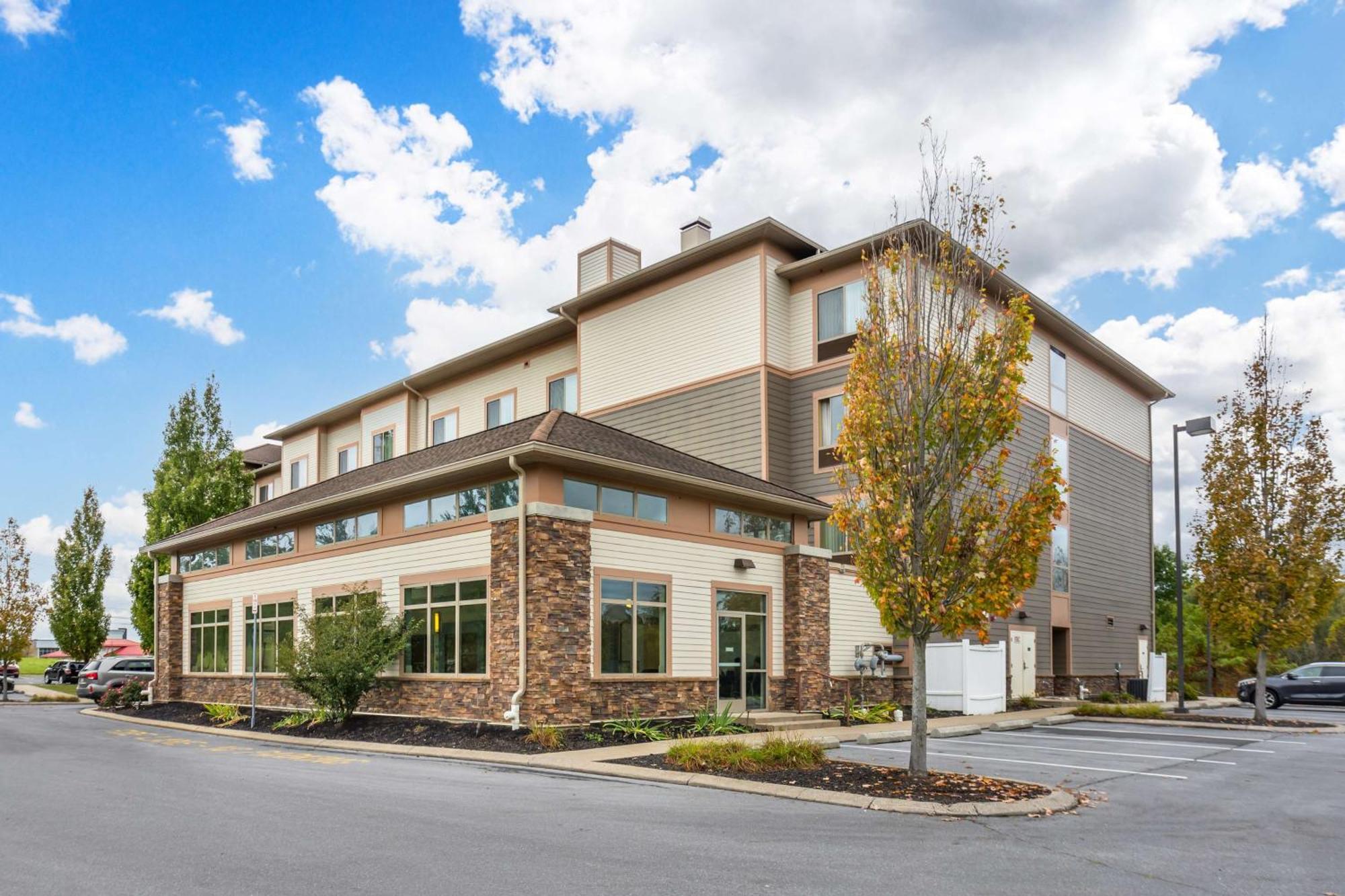 Best Western Plus University Park Inn & Suites Стейт-Колледж Екстер'єр фото