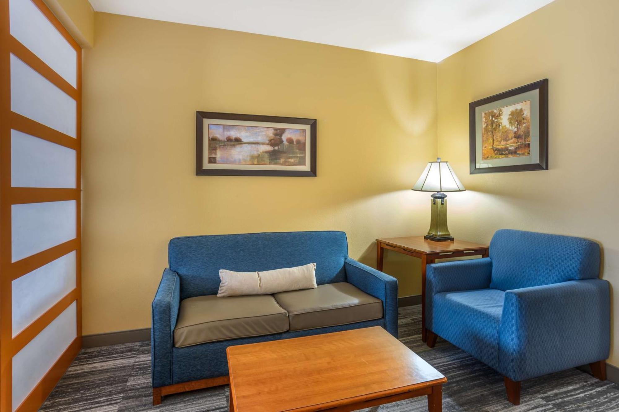 Best Western Plus University Park Inn & Suites Стейт-Колледж Екстер'єр фото