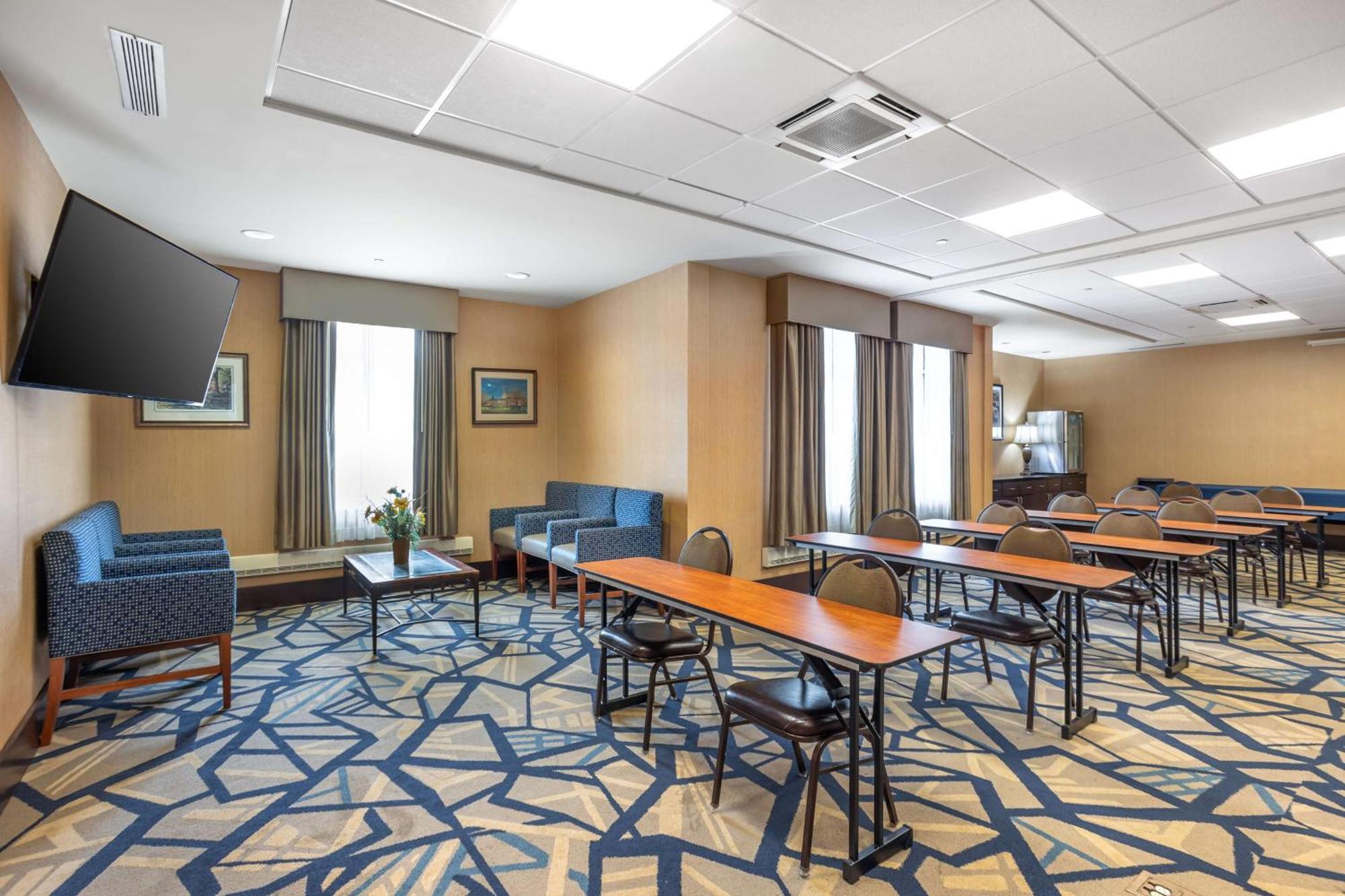 Best Western Plus University Park Inn & Suites Стейт-Колледж Екстер'єр фото
