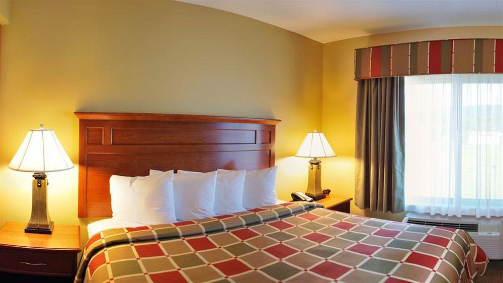 Best Western Plus University Park Inn & Suites Стейт-Колледж Екстер'єр фото