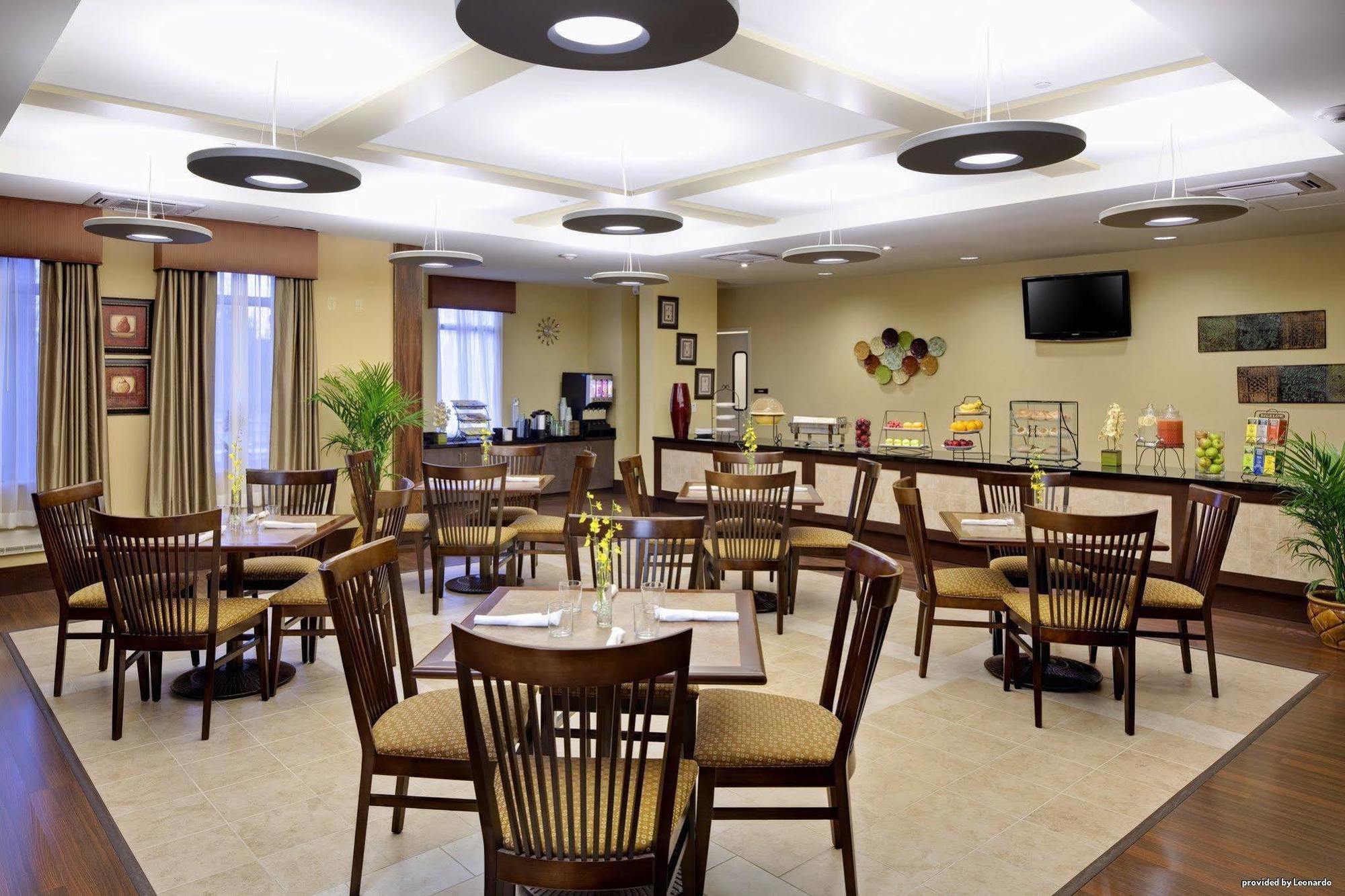 Best Western Plus University Park Inn & Suites Стейт-Колледж Ресторан фото